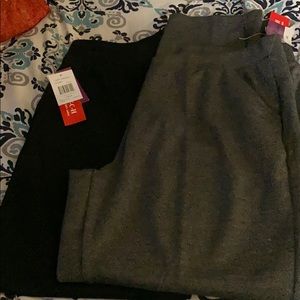 Cathy Daniel’s size large pull on pants
